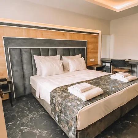 Four Sides Bodrum Airport Hotell *